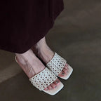 New fashionable woven hollow mesh shoes for women in autumn