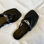 2026 women's simple thin strap thong flat sandals