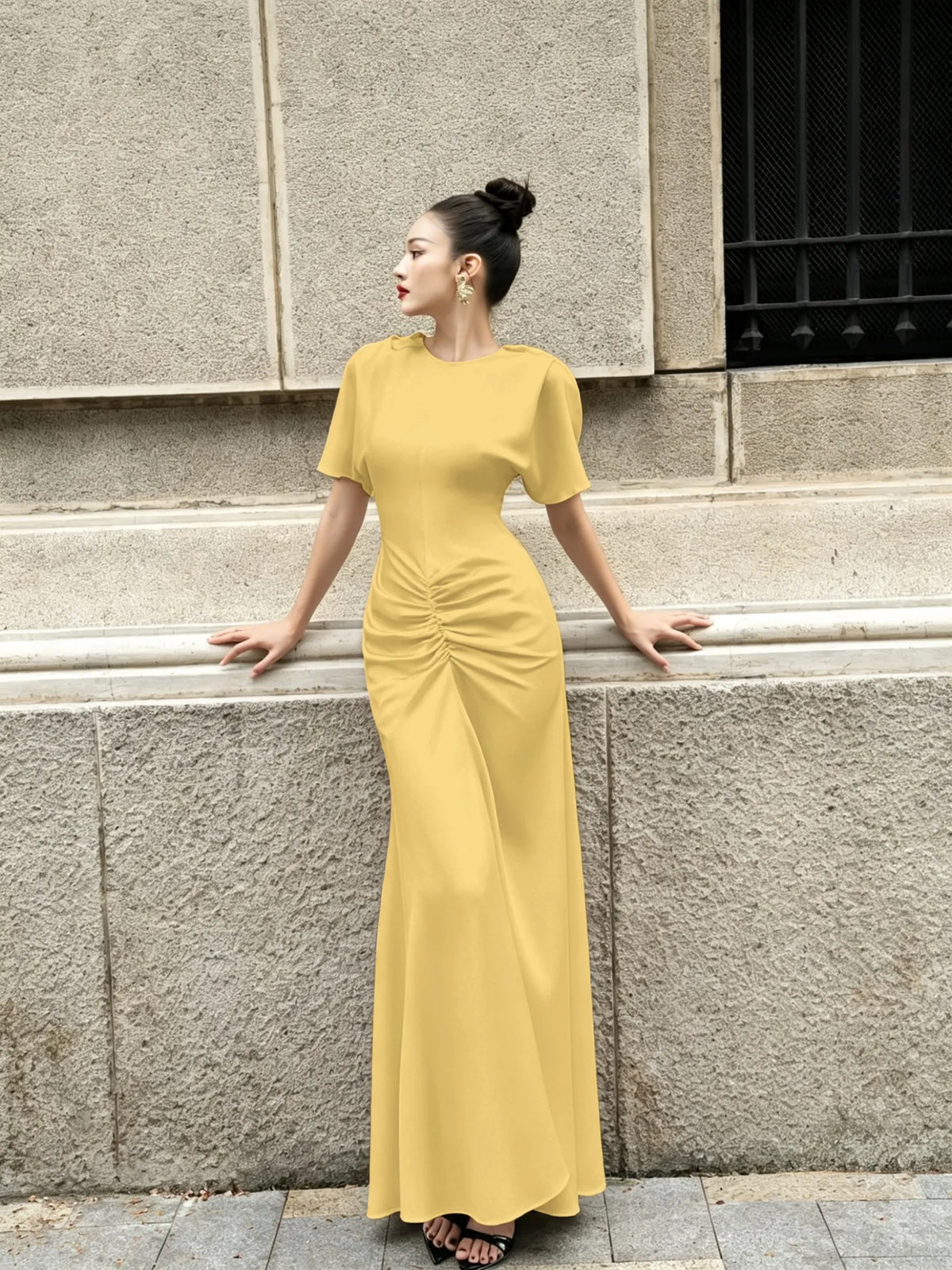 Cocoslly Round Neck Short Sleeves High Waist Long Prom Dress With Pleated | Wine Red Satin DB0023