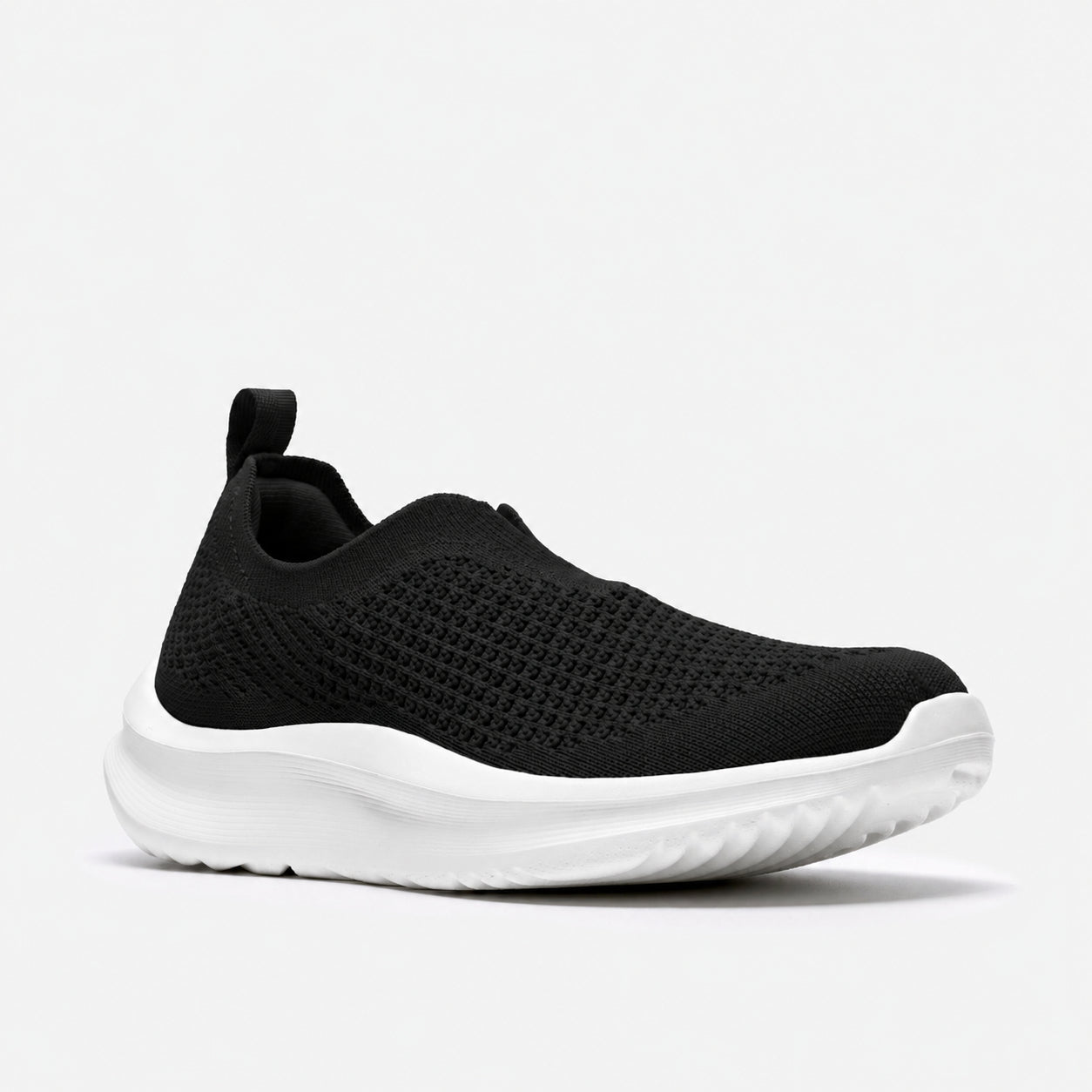 Solevana Knit Lightweight Breathable Sneakers – All-Day Comfort Walking Shoes 👟