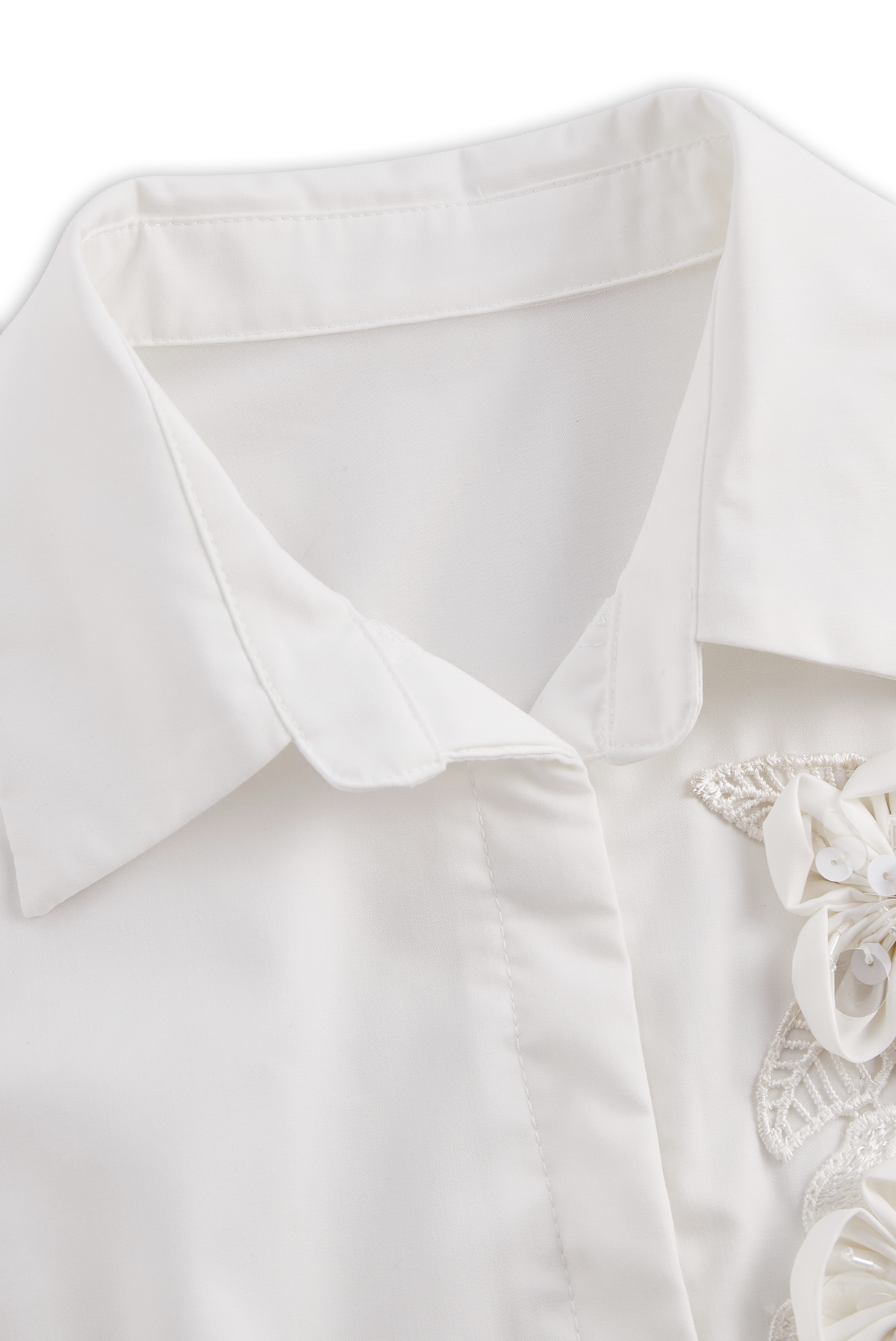 Sleeveless Shirt with 3D Floral Appliqué